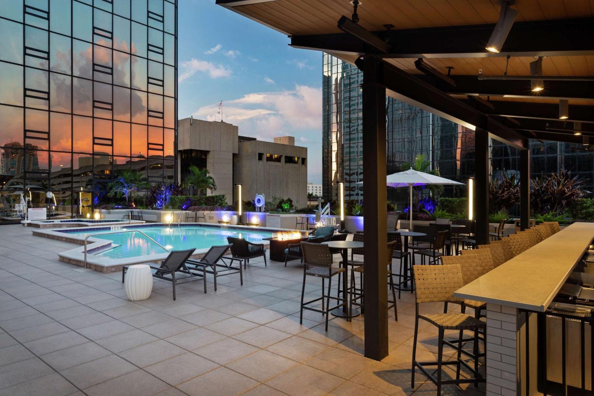 מלון Hilton Tampa Downtown מראה חיצוני תמונה